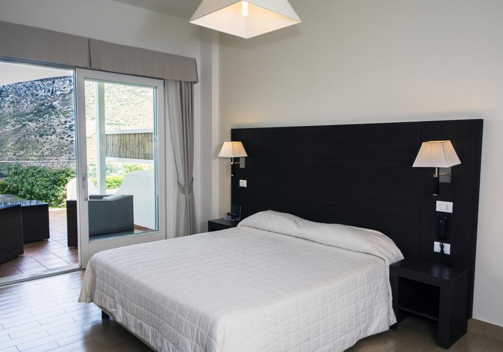 Hotel Moresco Park 3*