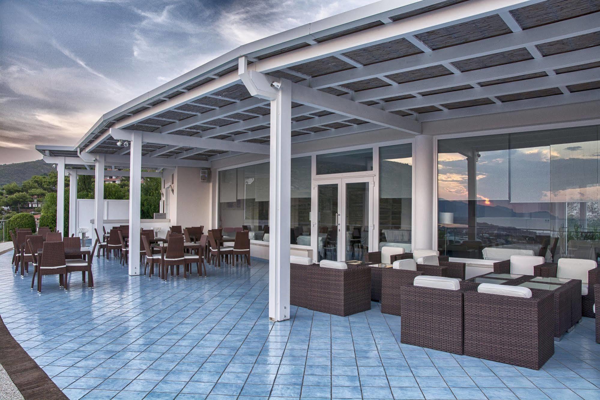 Moresco Park Hotel 3*
